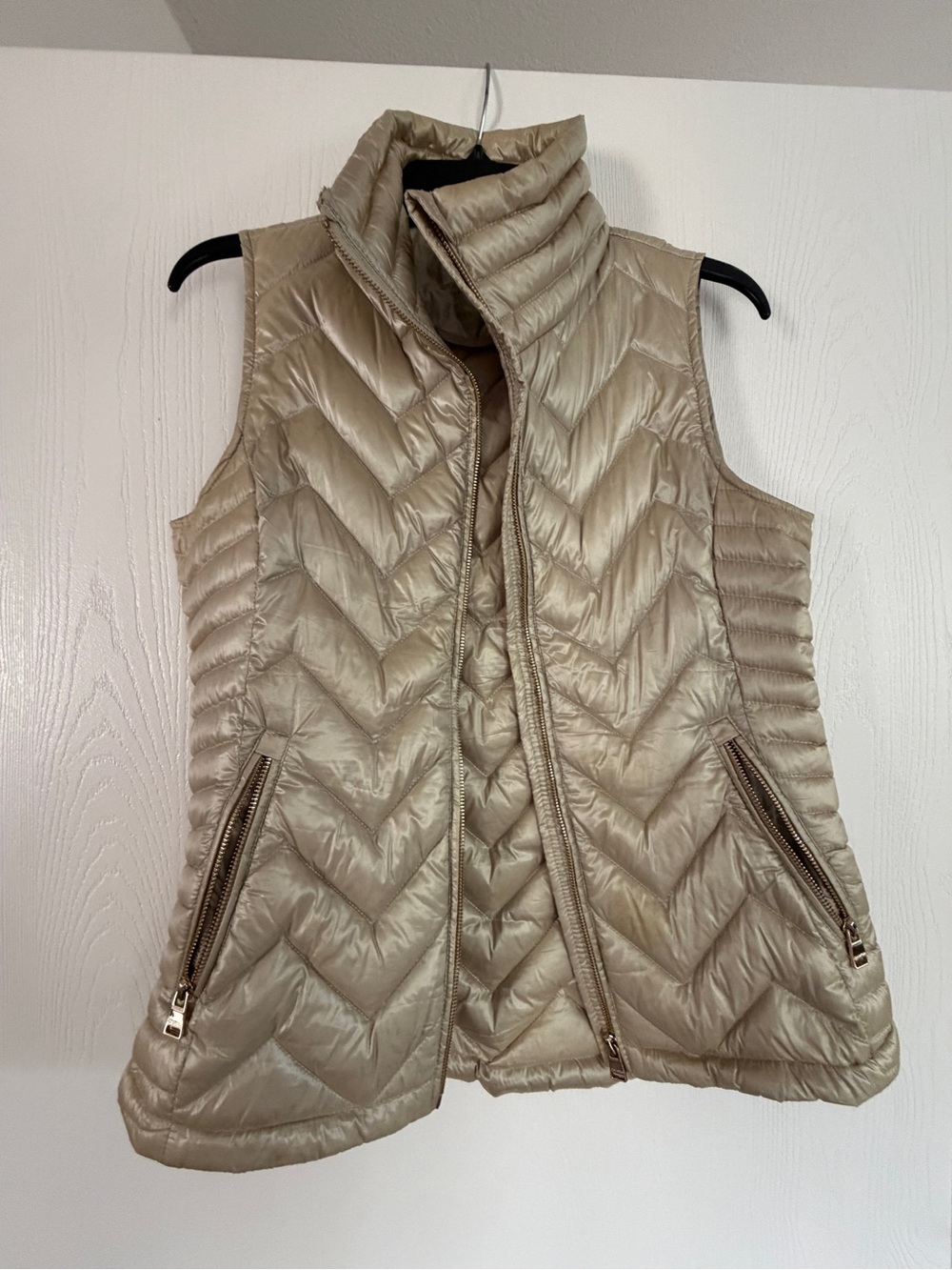 Calvin Klein Women's Metallic Quilted Vest Size Small